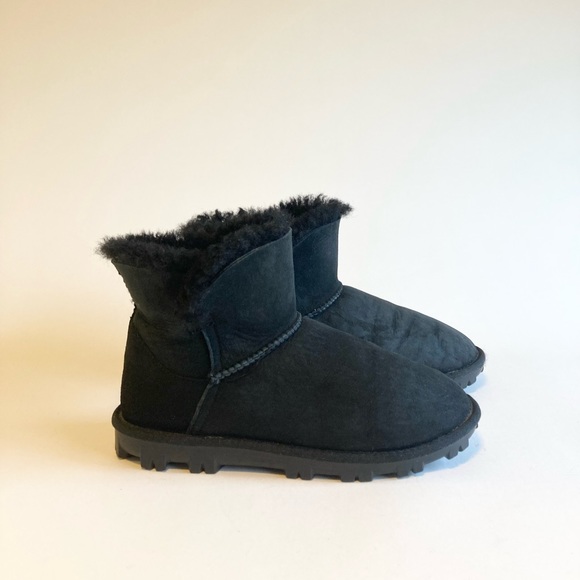 Unbranded Black Suede 100% Shearling Wool Lining Rubber Outsole Boots size 7 - Picture 2 of 14